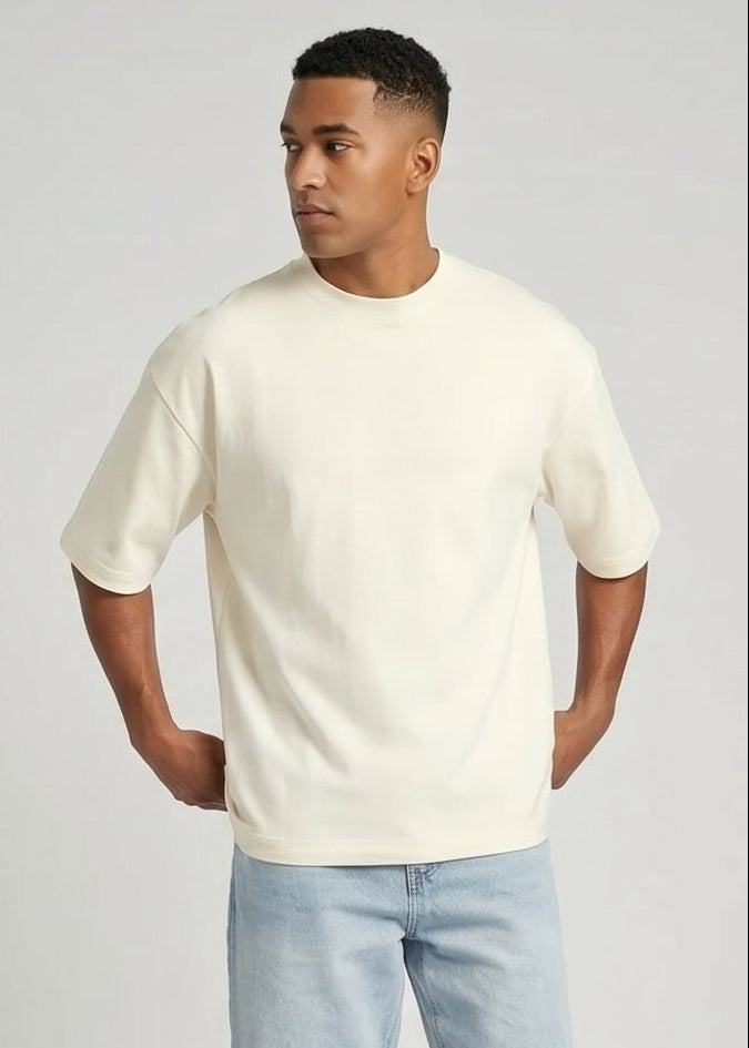 Off-White everyday essential oversized t-shirt.