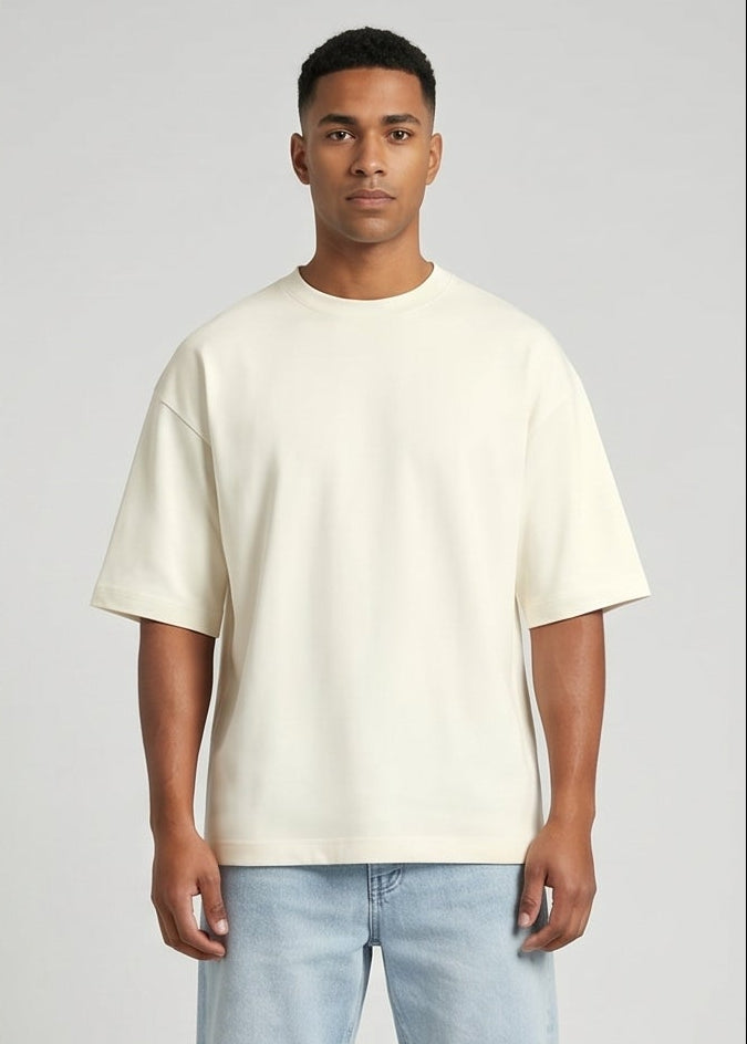 Off-White everyday essential oversized t-shirt.